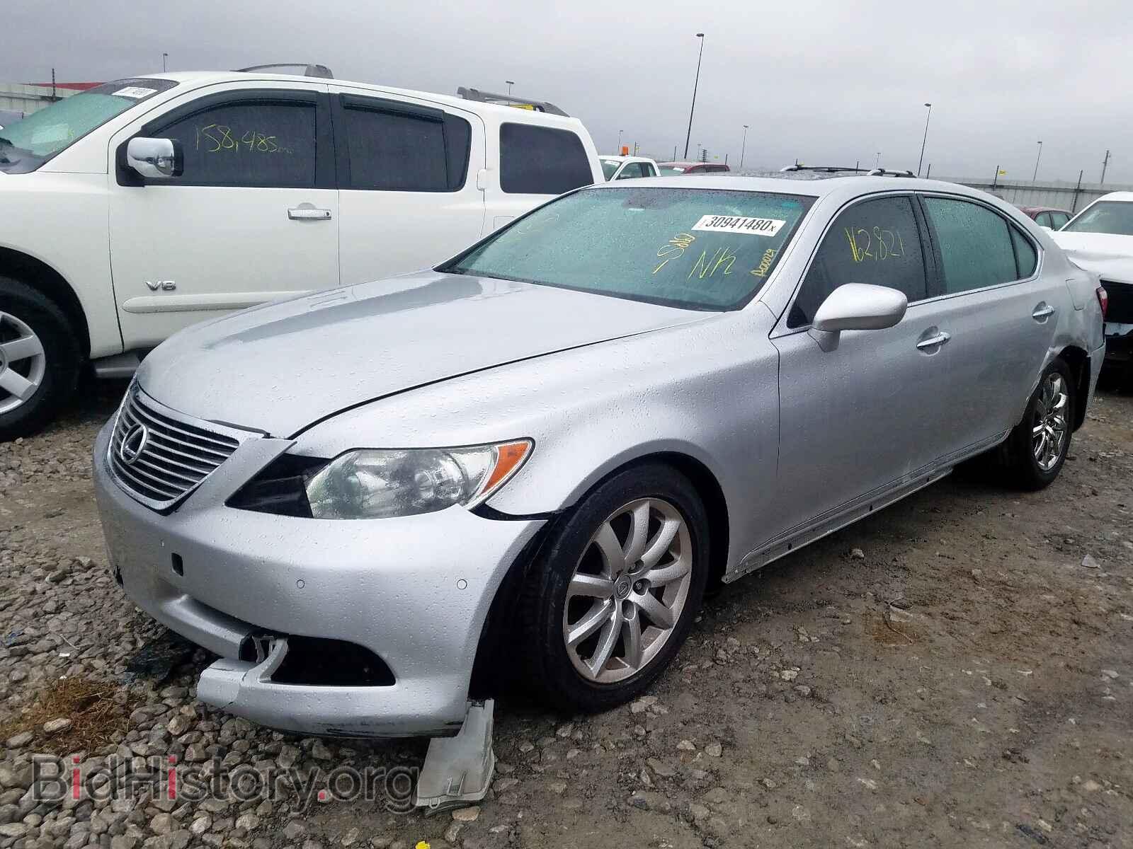 2008 LEXUS LS460 - VIN: JTHGL46FX85022464 - Фото 2