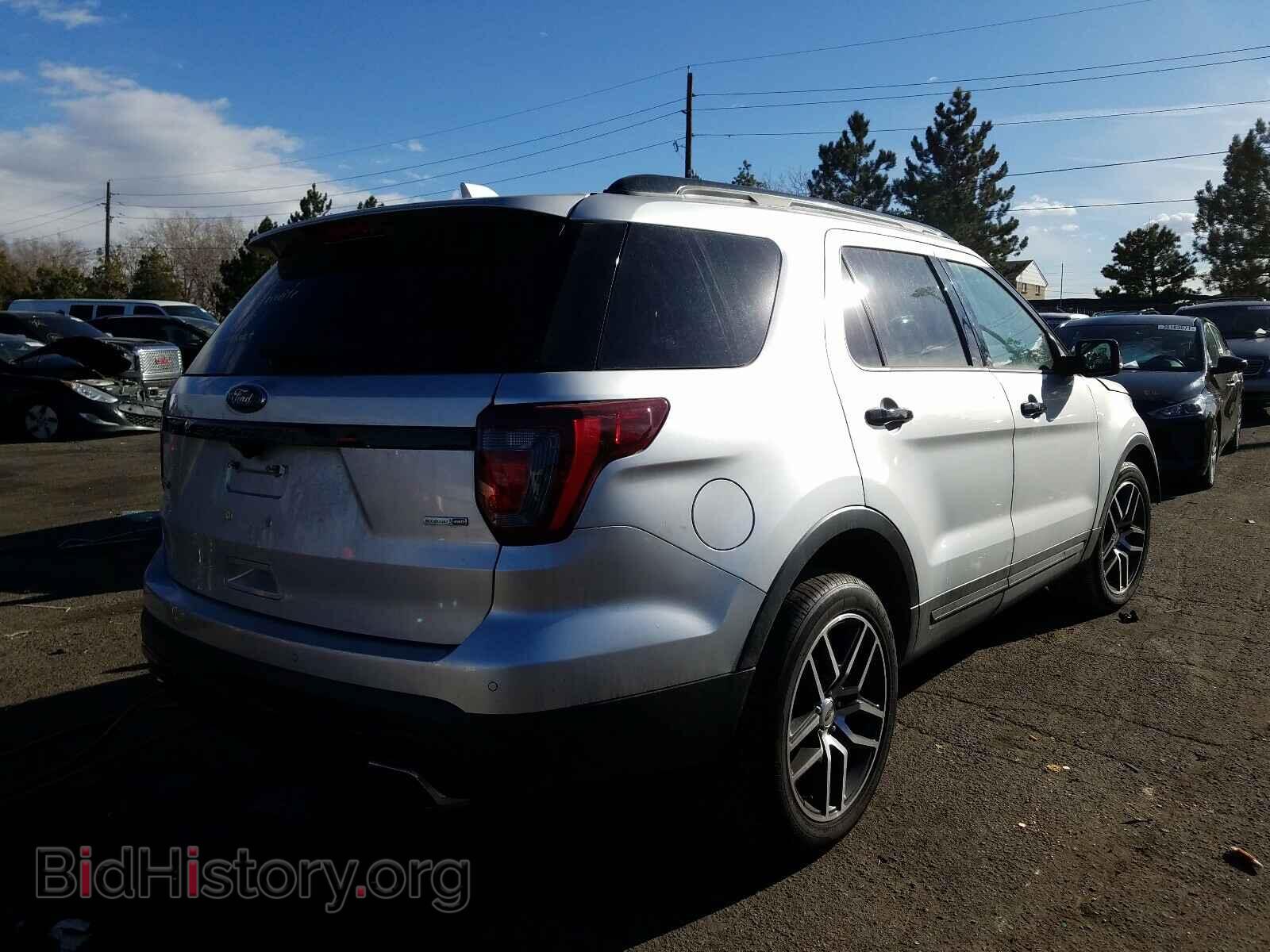 2017 FORD EXPLORER - VIN: 1FM5K8GT4HGA11905 - Photo 4