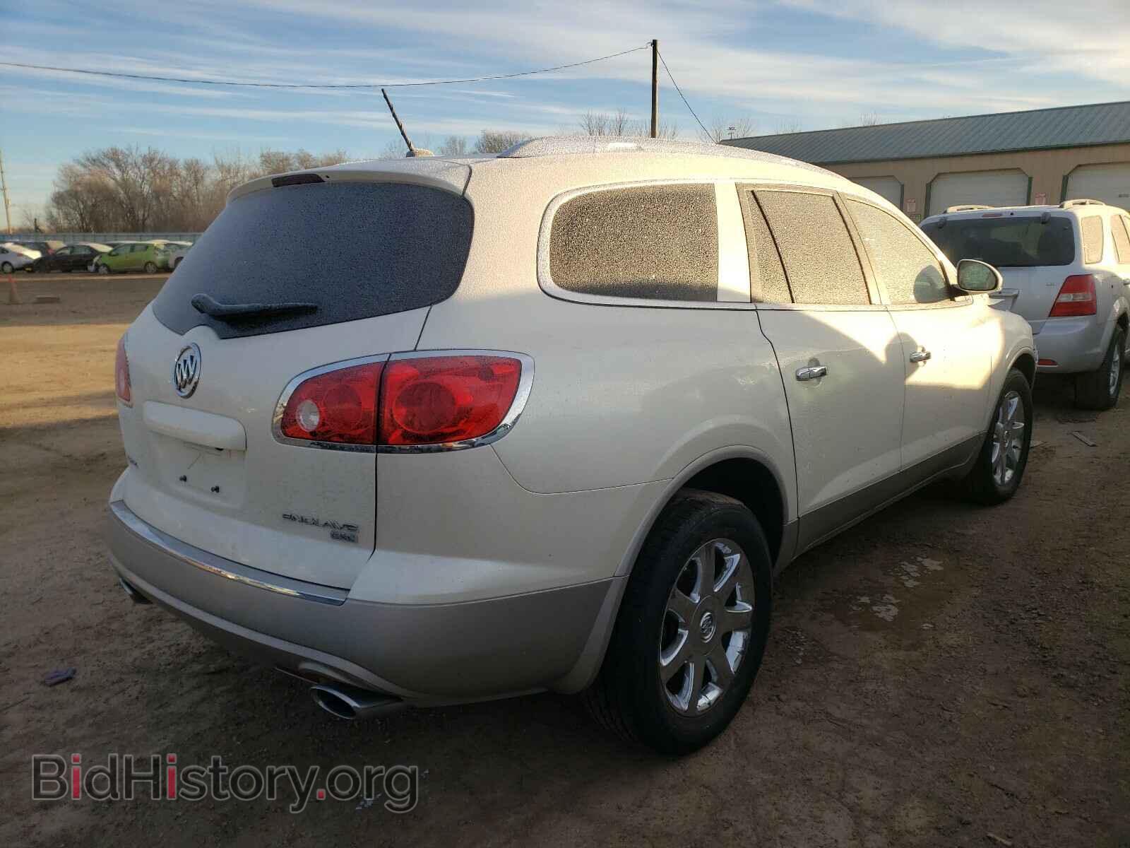 2008 BUICK ENCLAVE - VIN: 5GAEV23768J161052 - Фото 4