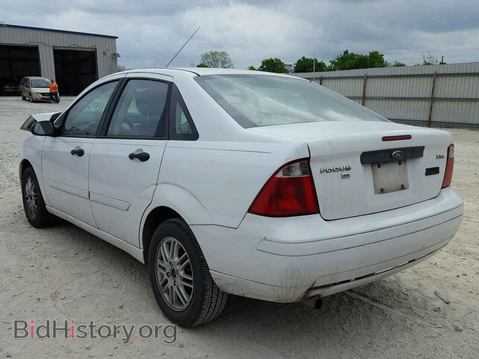 2005 FORD FOCUS - VIN: 1FAFP34N55W264063 - Фото 3