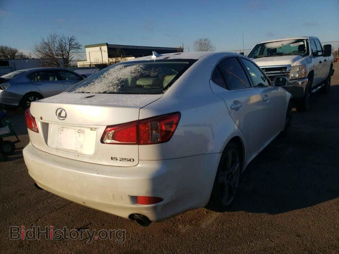 2011 LEXUS IS - VIN: JTHBF5C23B5141957 - Фото 4