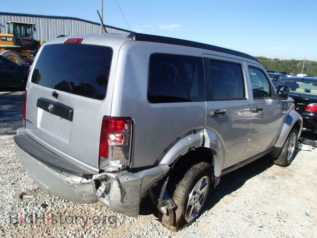 2008 DODGE NITRO - VIN: 1D8GT28K98W238415 - Photo 4