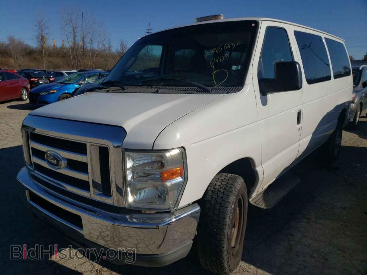 2010 FORD ECONOLINE - VIN: 1FBNE3BL2ADA58075 - Фото 2