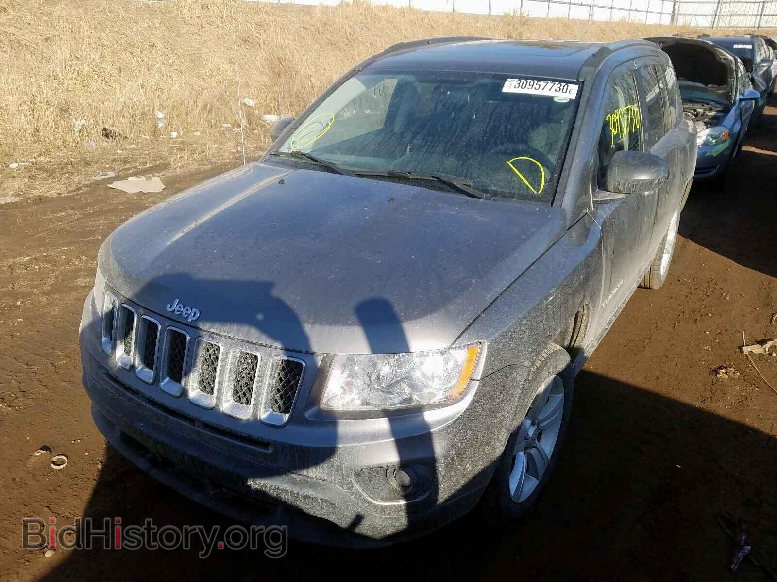 2011 JEEP COMPASS - VIN: 1J4NF1FBXBD244666 - Фото 2