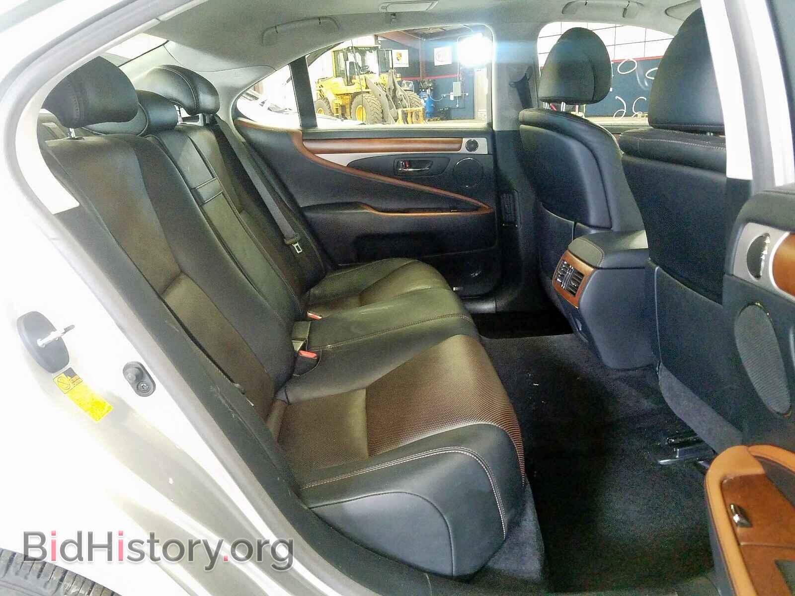 2013 LEXUS LS460 - VIN: JTHCL5EF1D5016438 - Photo 6