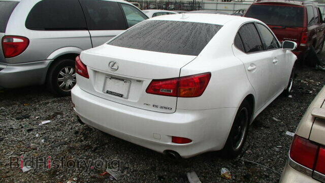2012 LEXUS IS250 - VIN: JTHCF5C24C5055210 - Фото 4