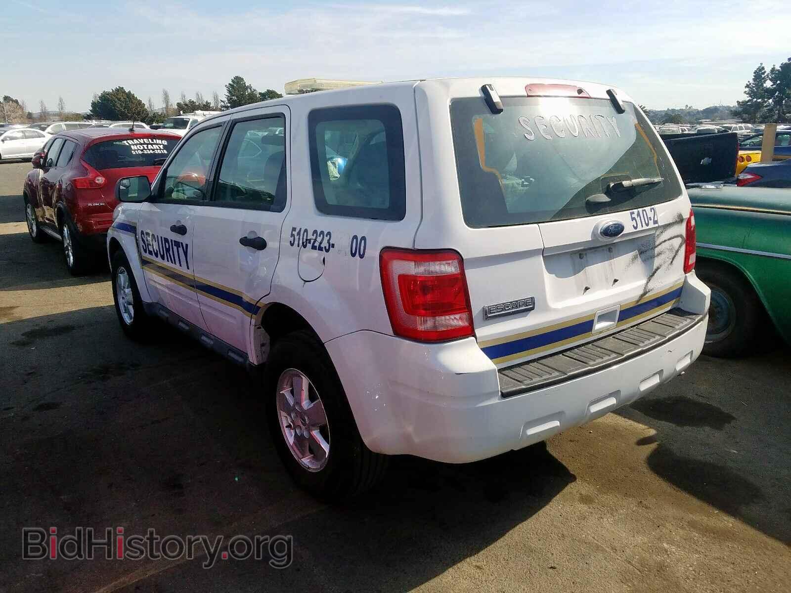 2011 FORD ESCAPE - VIN: 1FMCU0C70BKB99600 - Фото 3