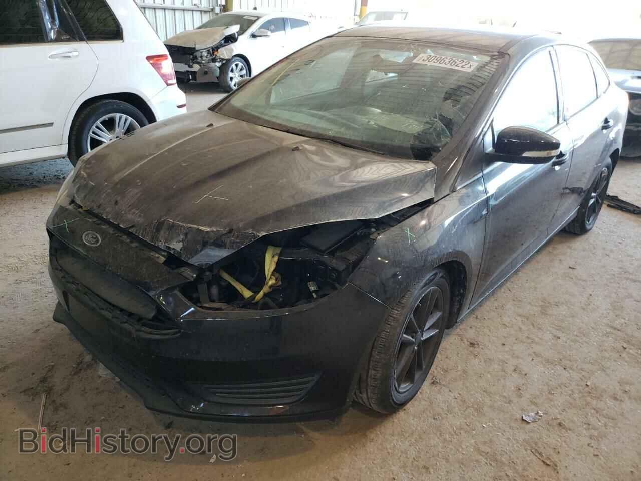 2017 FORD FOCUS - VIN: 1FADP3F23HL202340 - Фото 2