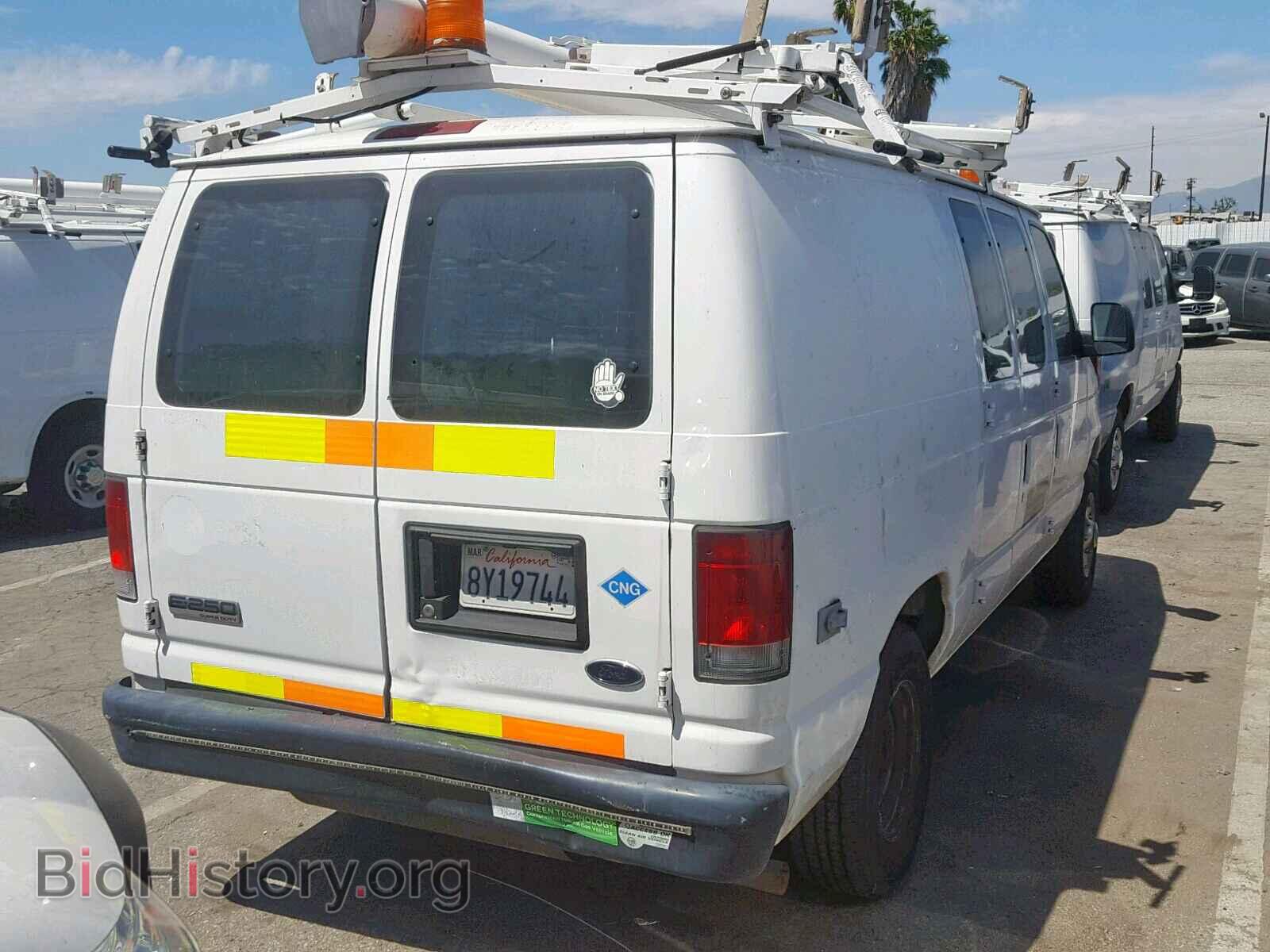 2010 FORD ECONOLINE - VIN: 1FTNE2EL2ADA47529 - Фото 4