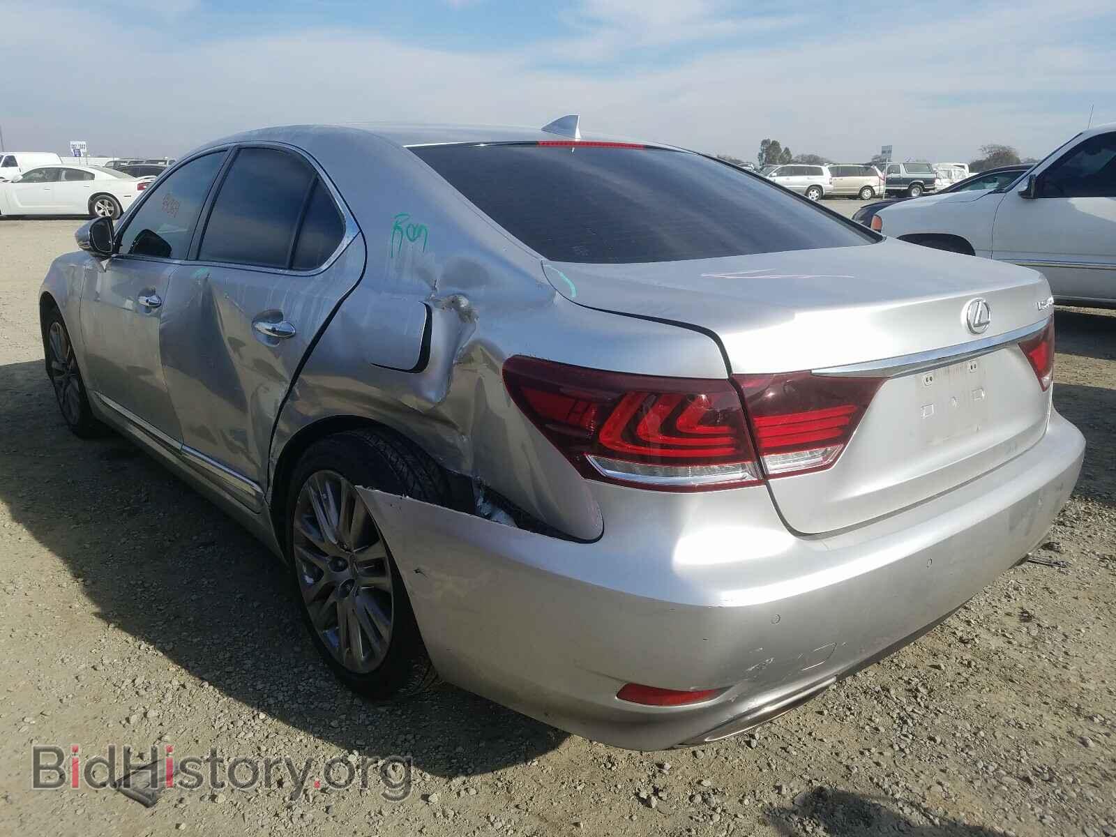 2014 LEXUS LS460 - VIN: JTHBL5EF2E5129828 - Photo 3