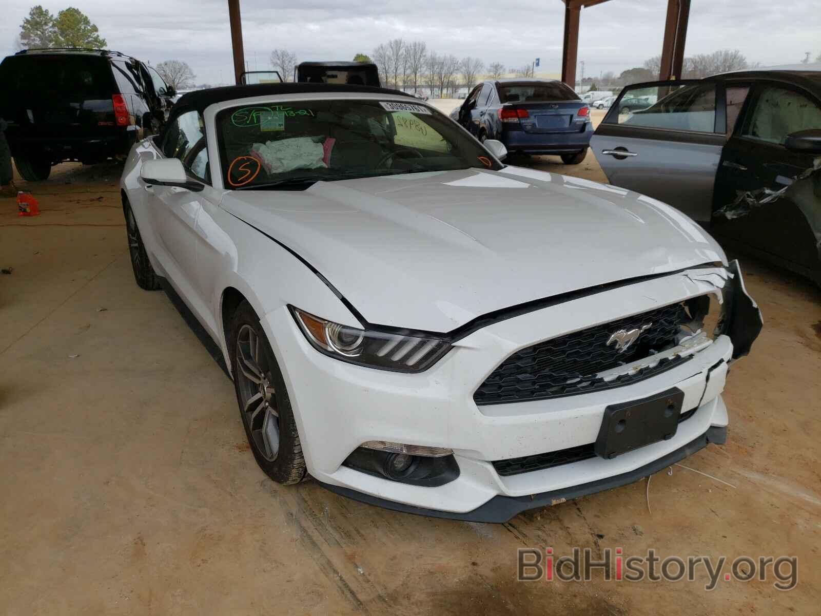Photo 1FATP8UH7G5309555 - FORD MUSTANG 2016