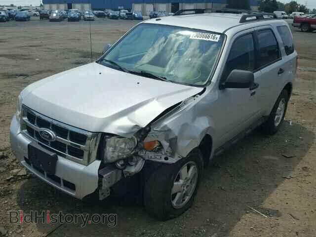 2011 FORD ESCAPE - VIN: 1FMCU0D73BKA18276 - Фото 2