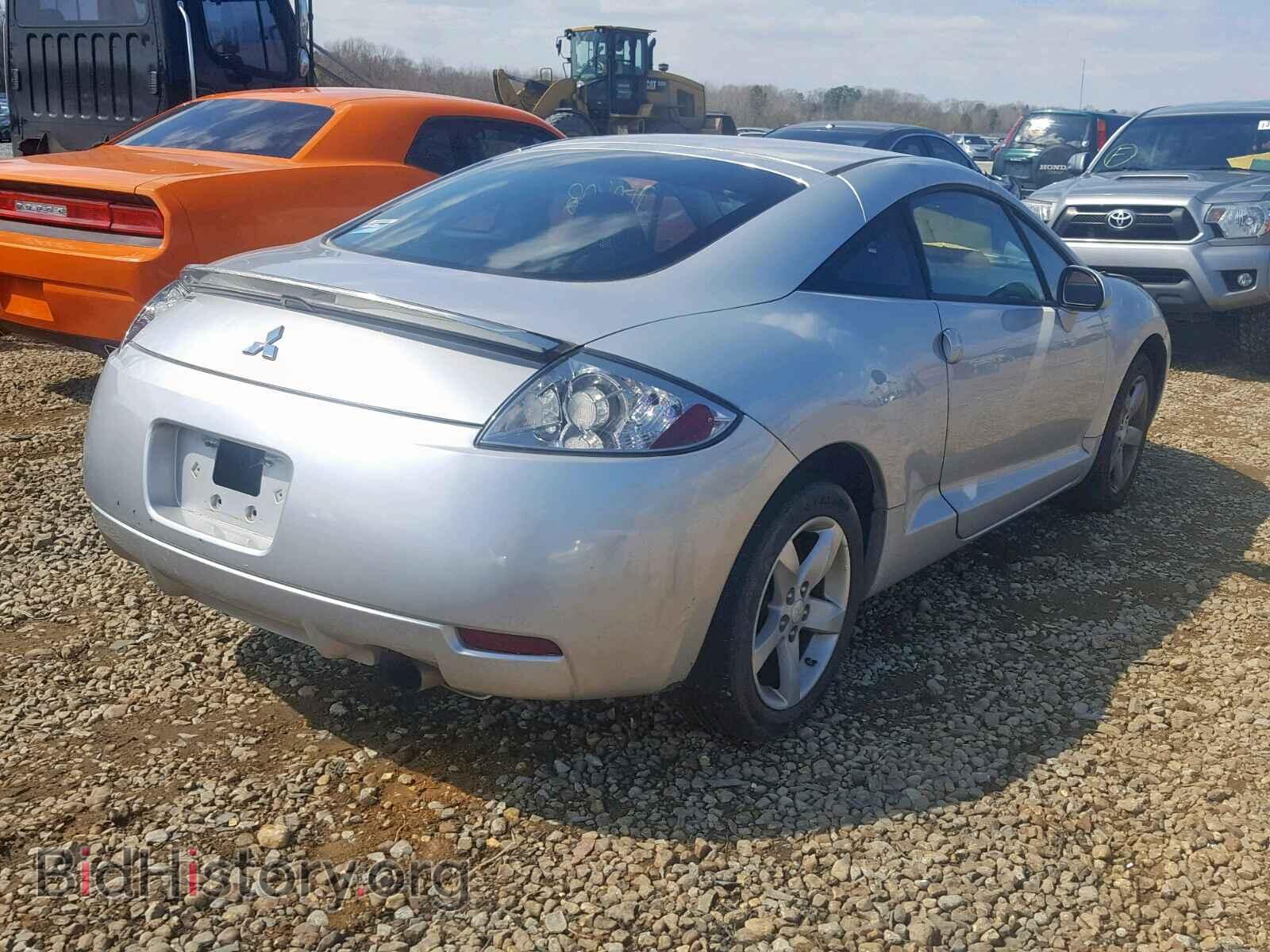 2008 MITSUBISHI ECLIPSE - VIN: 4A3AK24F58E038747 - Photo 4