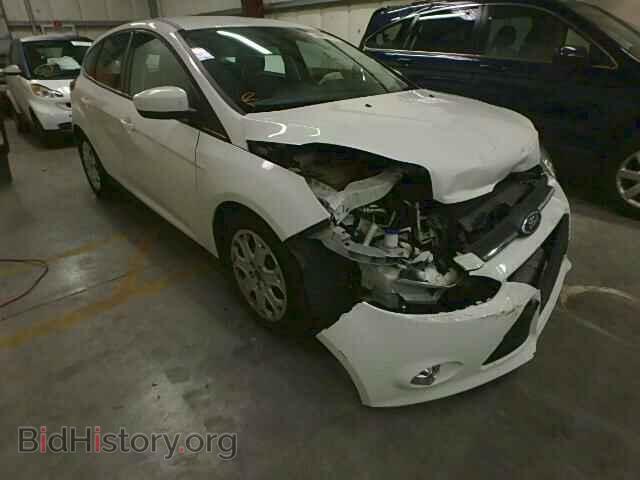 Photo 1FAHP3K28CL338057 - FORD FOCUS 2012
