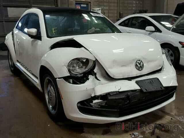 Photo 3VWJP7AT5CM643296 - VOLKSWAGEN BEETLE 2012