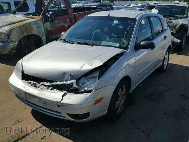 2005 FORD FOCUS - VIN: 3FAFP37N75R158471 - Фото 2