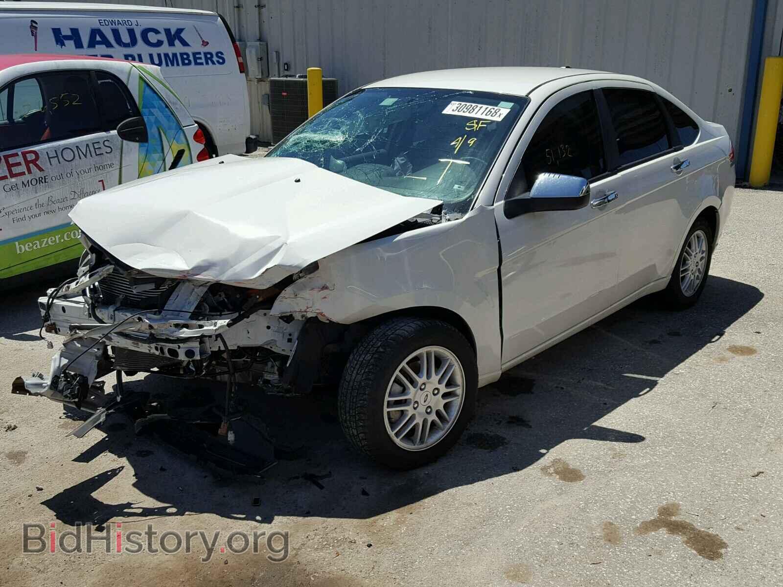 2011 FORD FOCUS - VIN: 1FAHP3FN2BW174886 - Фото 2