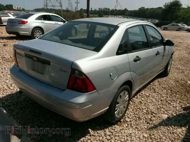 2005 FORD FOCUS - VIN: 1FAFP34NX5W294076 - Фото 4
