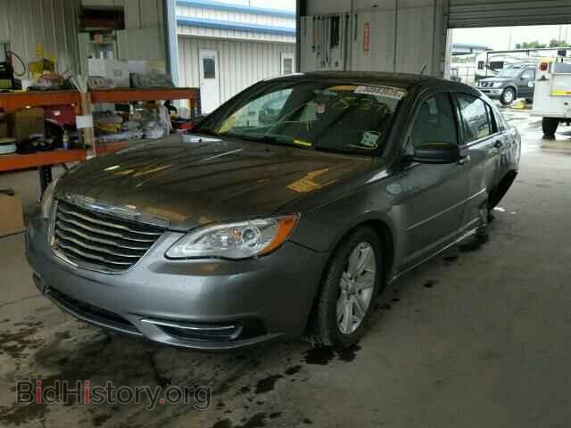 2012 CHRYSLER 200 - VIN: 1C3CCBAB2CN208358 - Фото 2