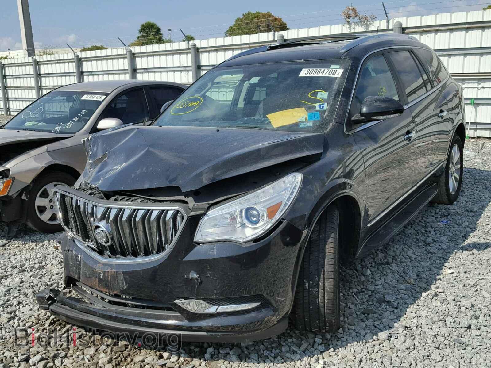 2014 BUICK ENCLAVE - VIN: 5GAKRCKD9EJ231773 - Фото 2