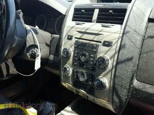 2011 FORD ESCAPE - VIN: 1FMCU0D76BKA83400 - Фото 9