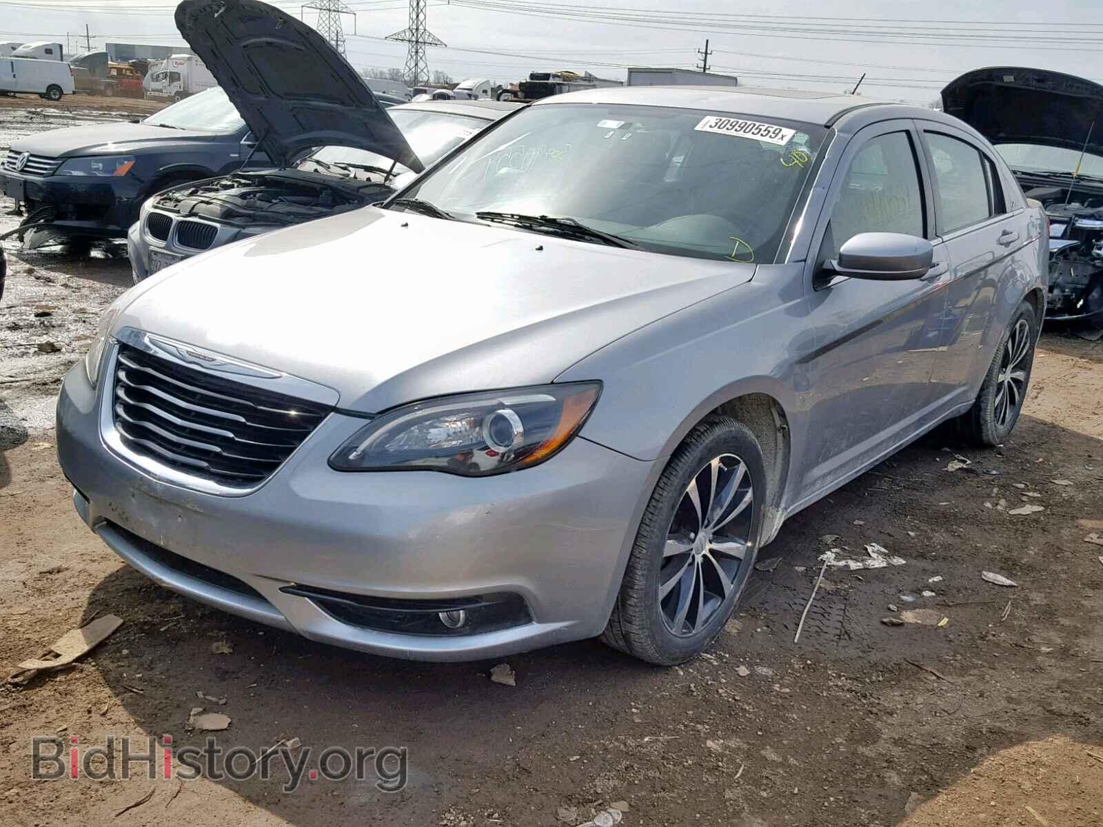 2013 CHRYSLER 200 - VIN: 1C3CCBCG5DN577323 - Photo 2