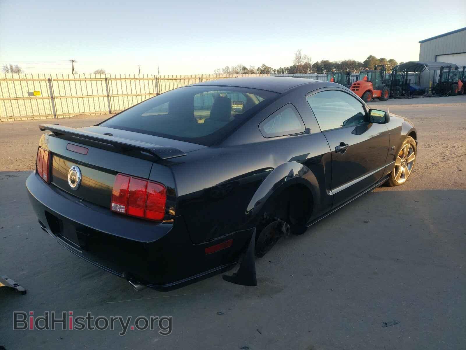 2008 FORD MUSTANG - VIN: 1ZVHT82H985117714 - Фото 4