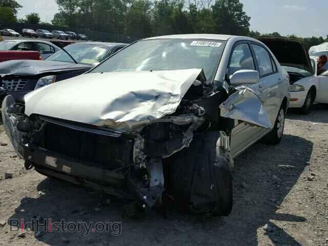 2003 TOYOTA COROLLA - VIN: JTDBR32E432014842 - Фото 2