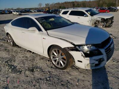 2012 Audi A7 Premium Plus, белый — VIN WAUYGAFC9CN131065, Copart