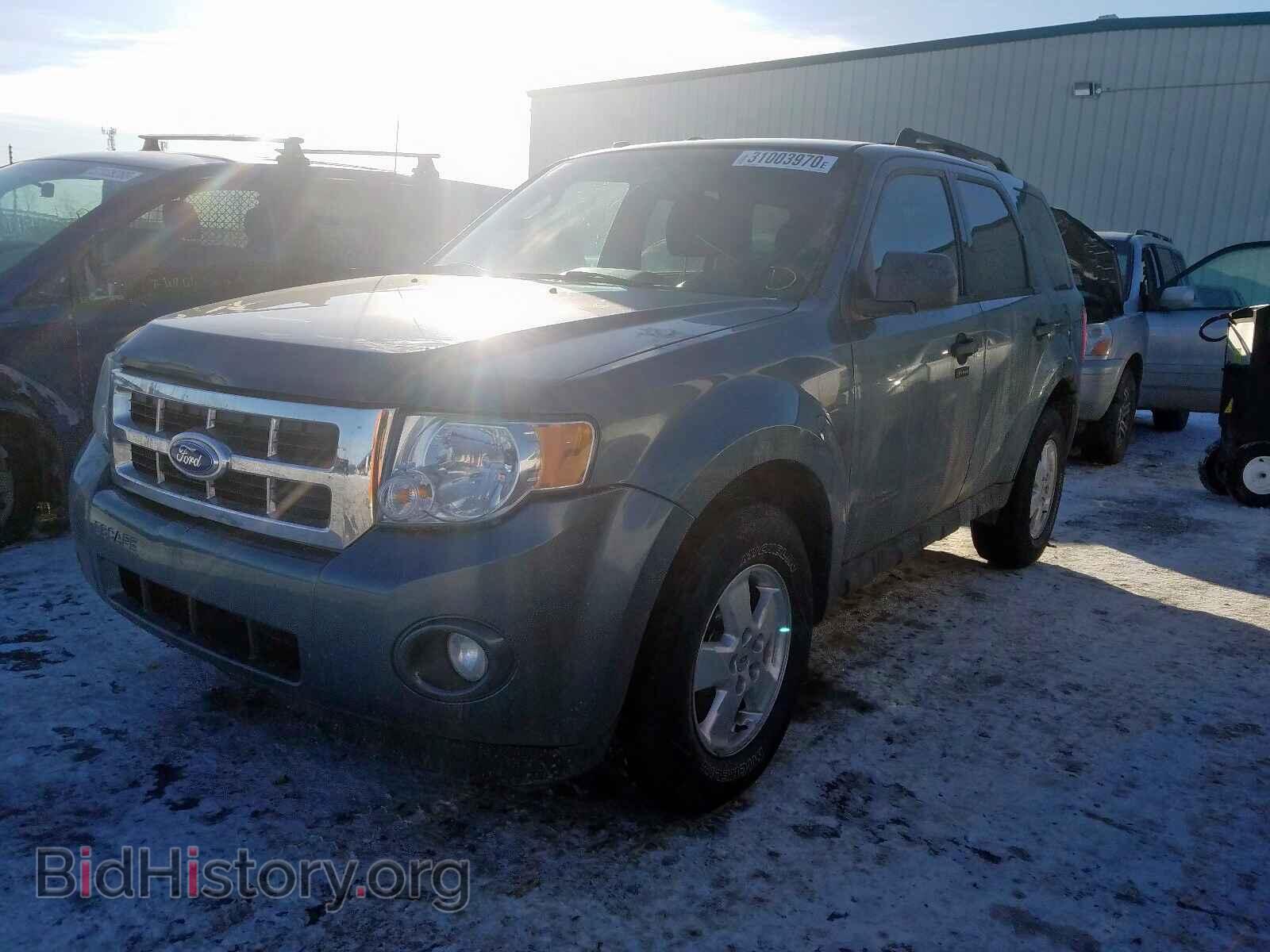 2011 FORD ESCAPE - VIN: 1FMCU0D73BKB93224 - Photo 2
