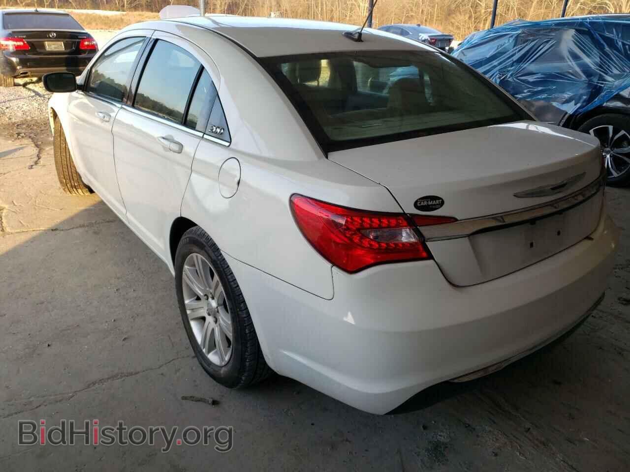 2013 CHRYSLER 200 - VIN: 1C3CCBAB2DN697863 - Фото 3