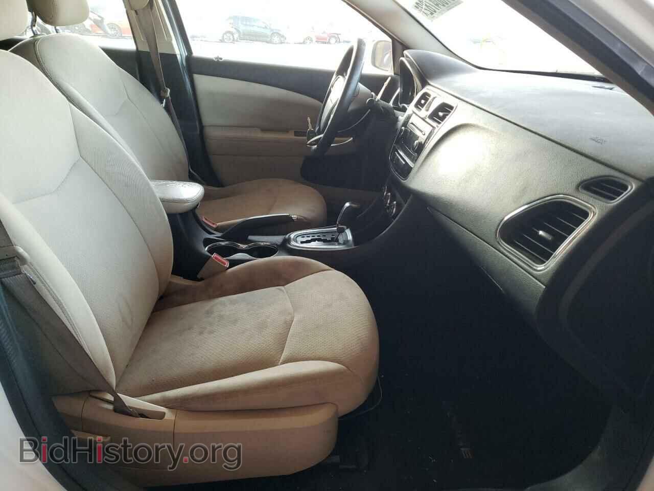 2013 CHRYSLER 200 - VIN: 1C3CCBAB2DN697863 - Фото 5