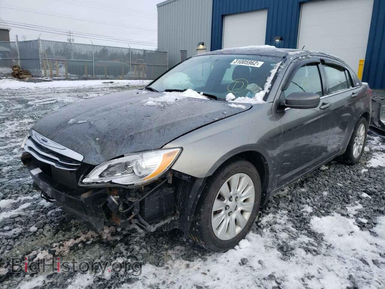 2013 CHRYSLER 200 - VIN: 1C3CCBAB3DN636344 - Photo 2