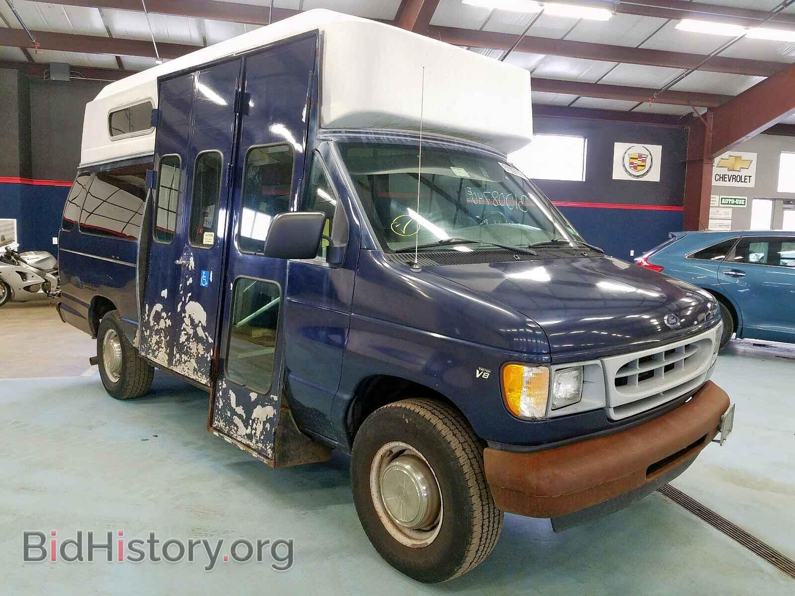 Фотография 1FBSS31L32HB05931 - FORD ECONOLINE 2002