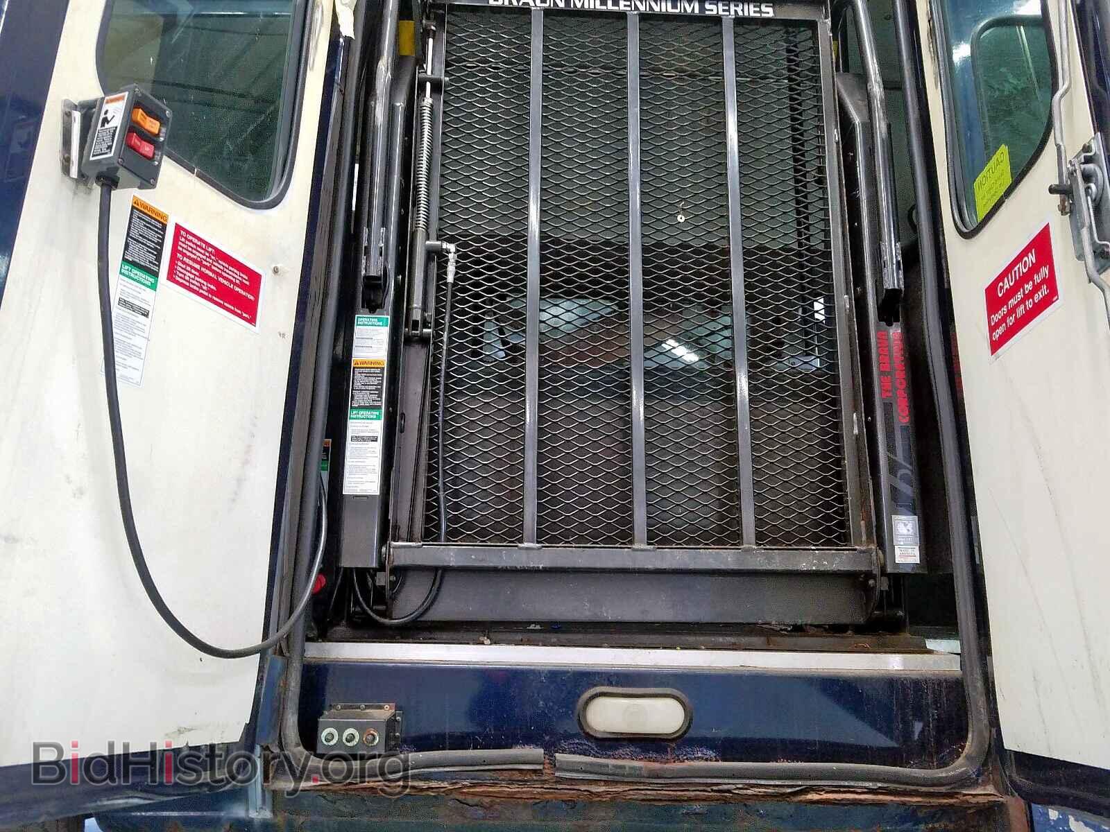 2002 FORD ECONOLINE - VIN: 1FBSS31L32HB05931 - Фото 9