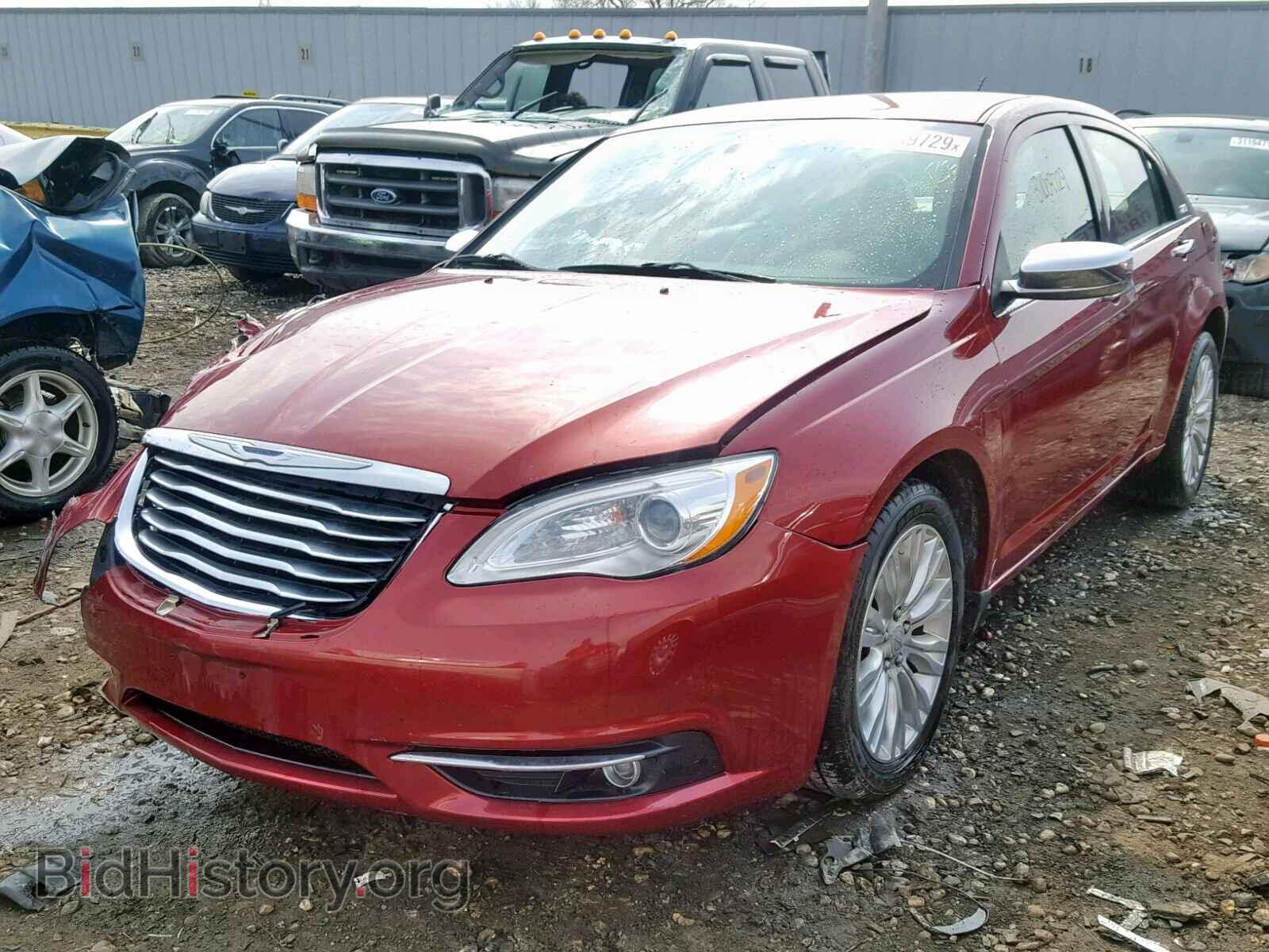 2011 CHRYSLER 200 - VIN: 1C3BC2FG4BN595638 - Фото 2