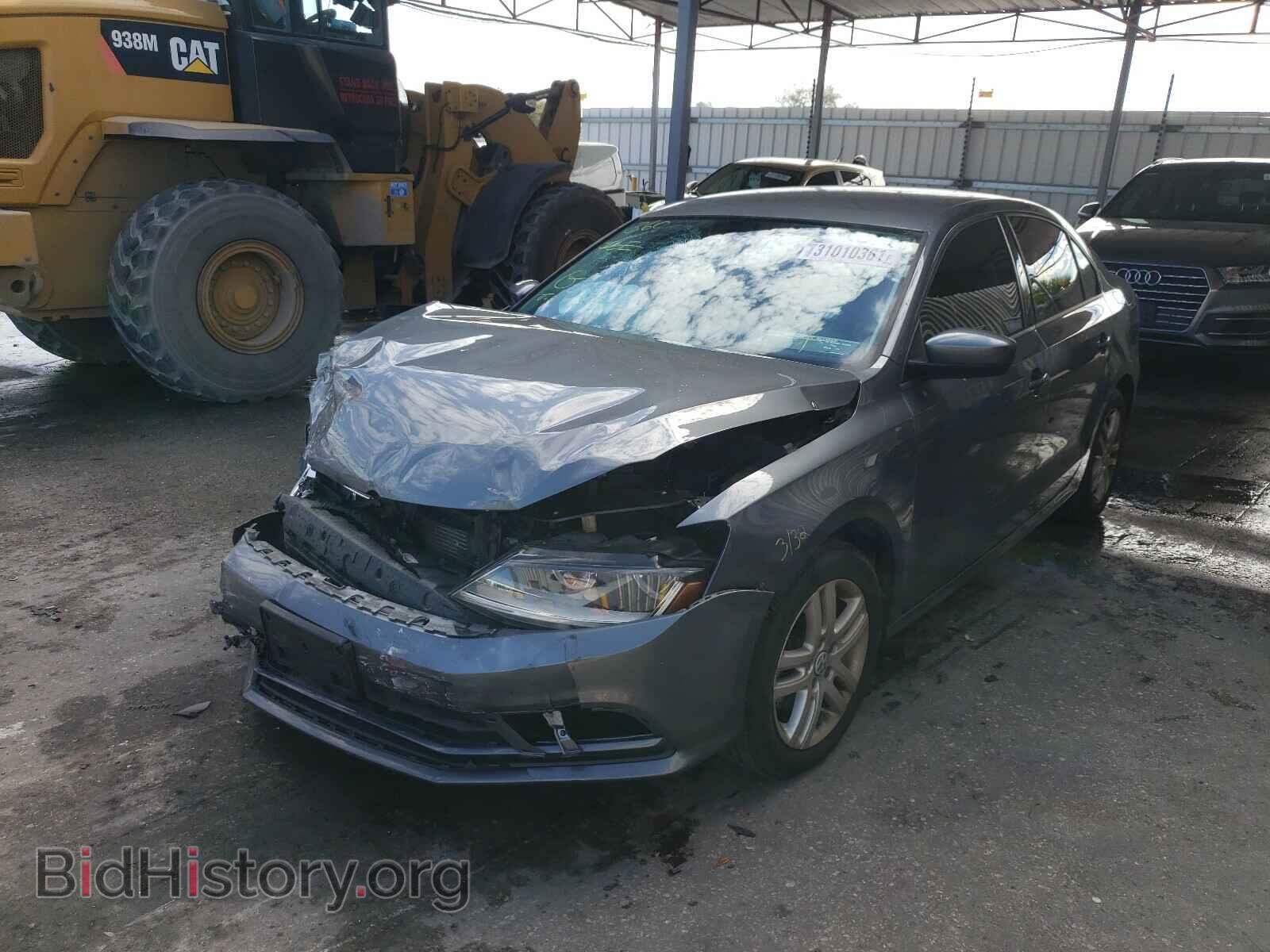 2018 VOLKSWAGEN JETTA - VIN: 3VW2B7AJ5JM230258 - Фото 2