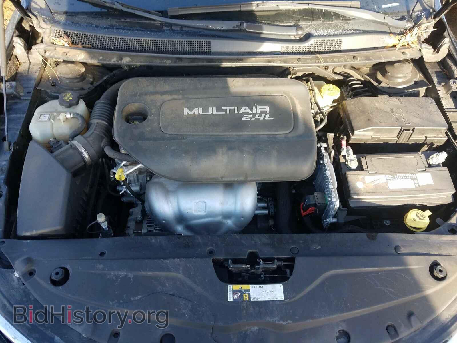 2016 CHRYSLER 200 - VIN: 1C3CCCAB8GN101813 - Фото 7
