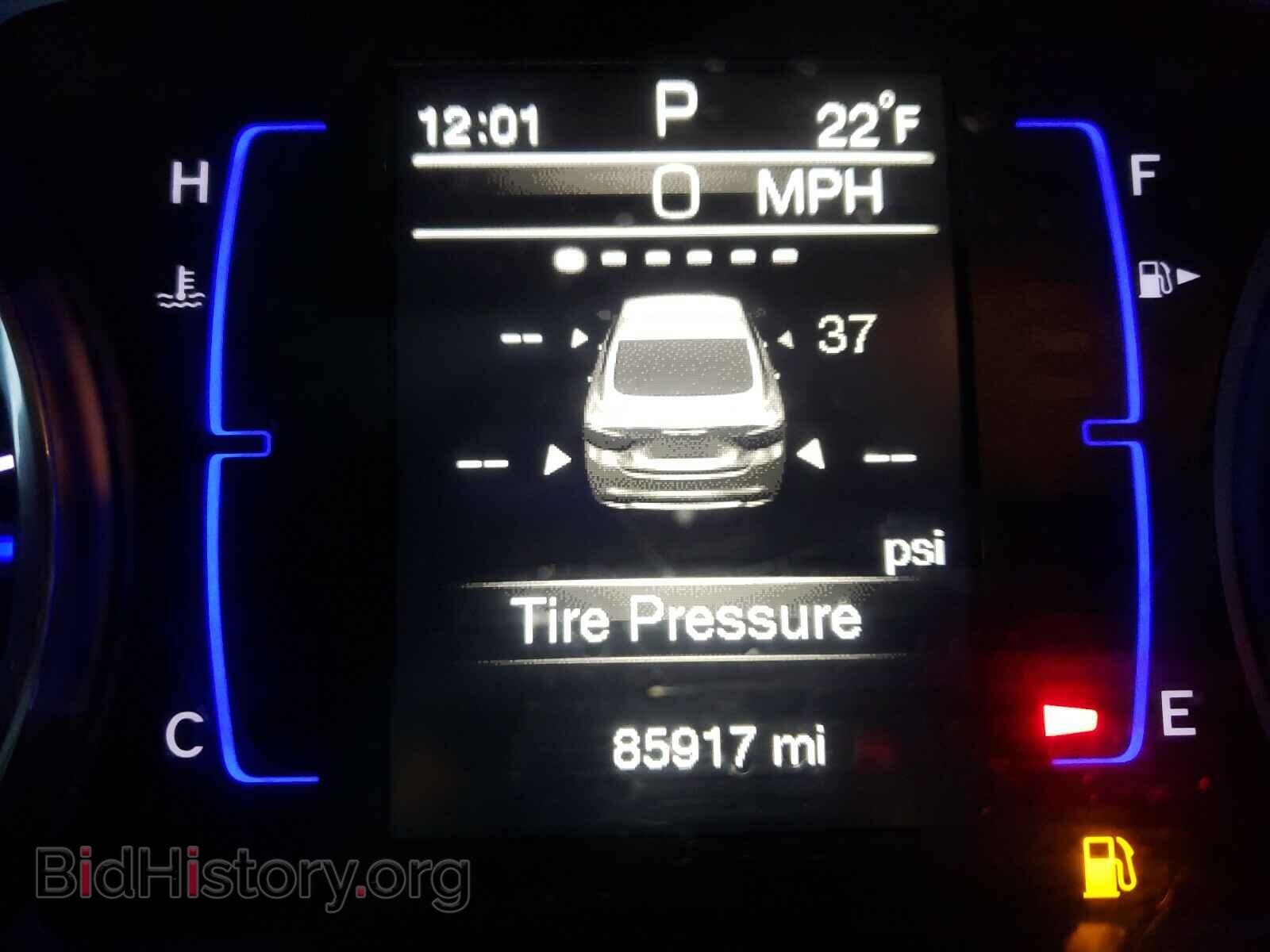 2016 CHRYSLER 200 - VIN: 1C3CCCAB8GN101813 - Фото 8