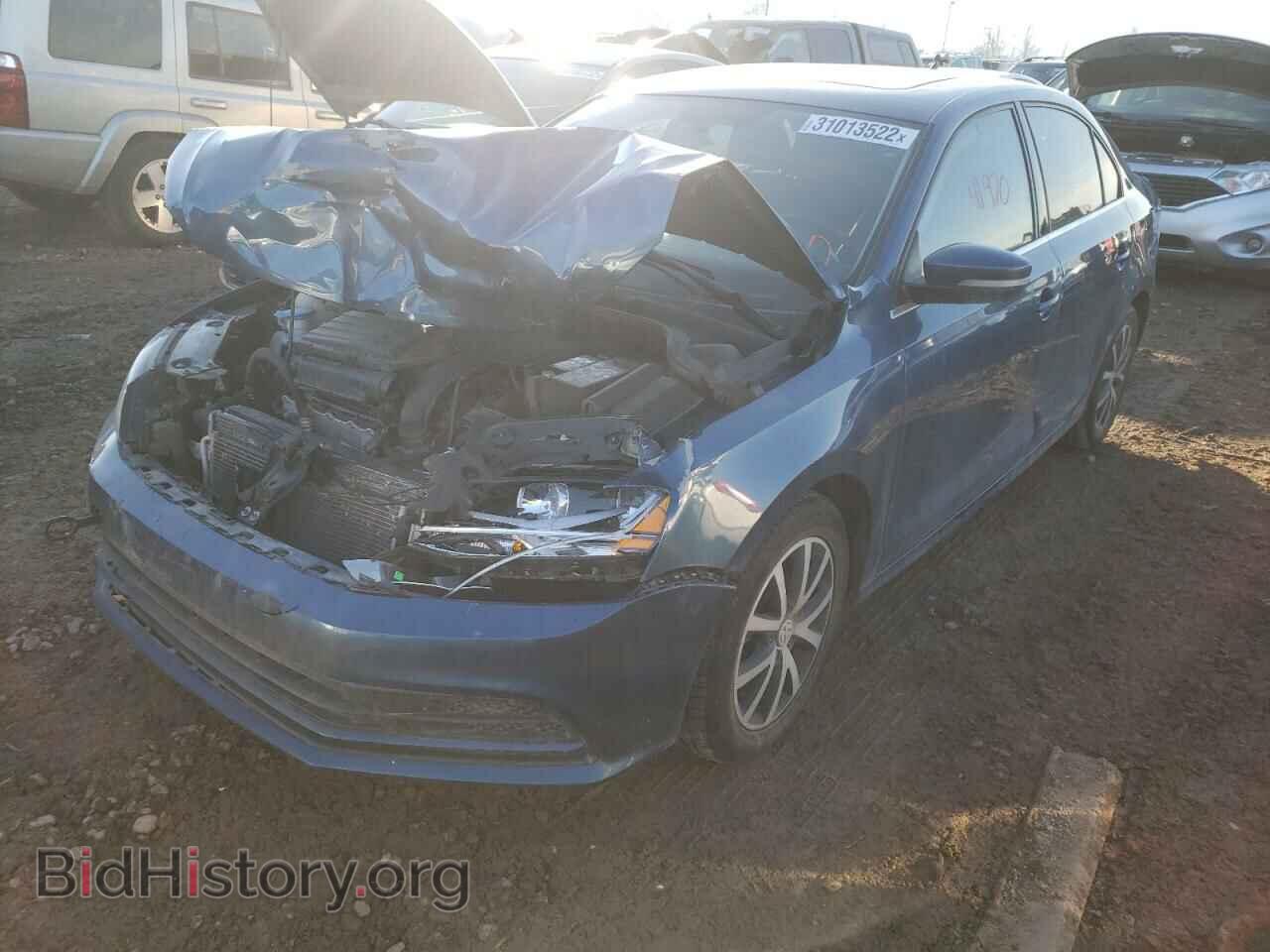 2017 VOLKSWAGEN JETTA - VIN: 3VWDB7AJ7HM411266 - Фото 2