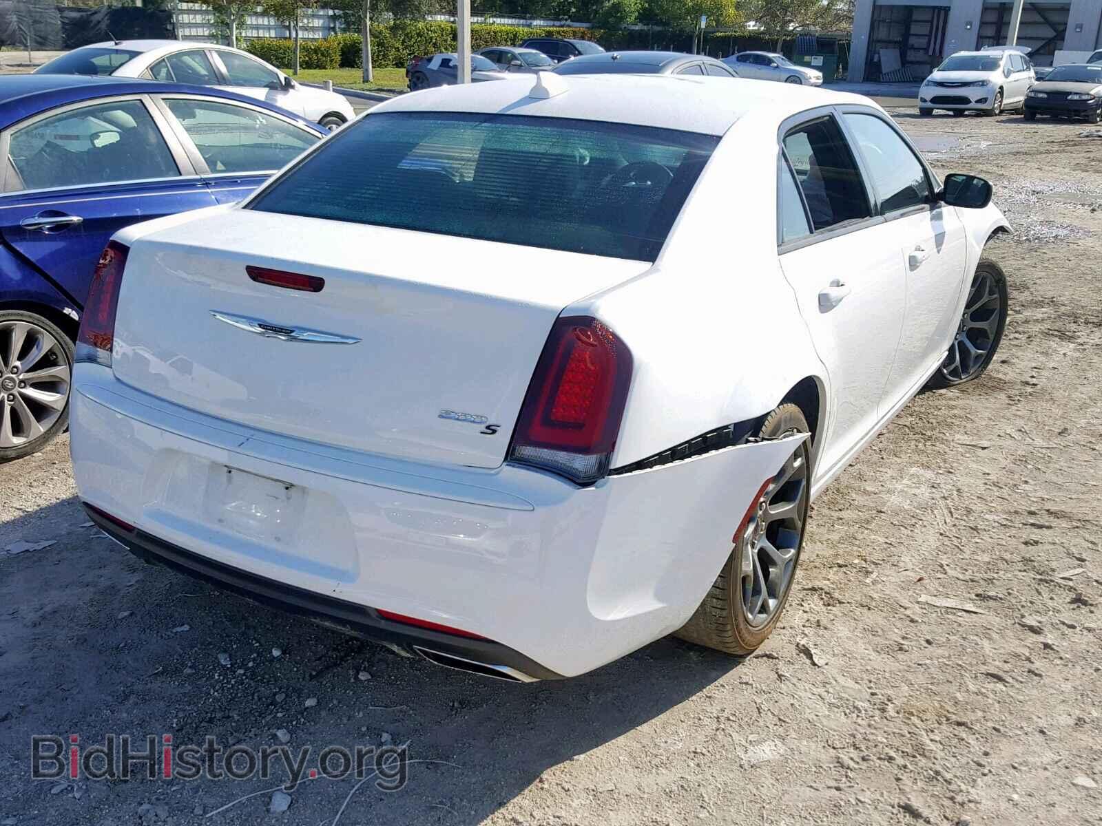 2018 CHRYSLER 300 - VIN: 2C3CCABG2JH227406 - Фото 4