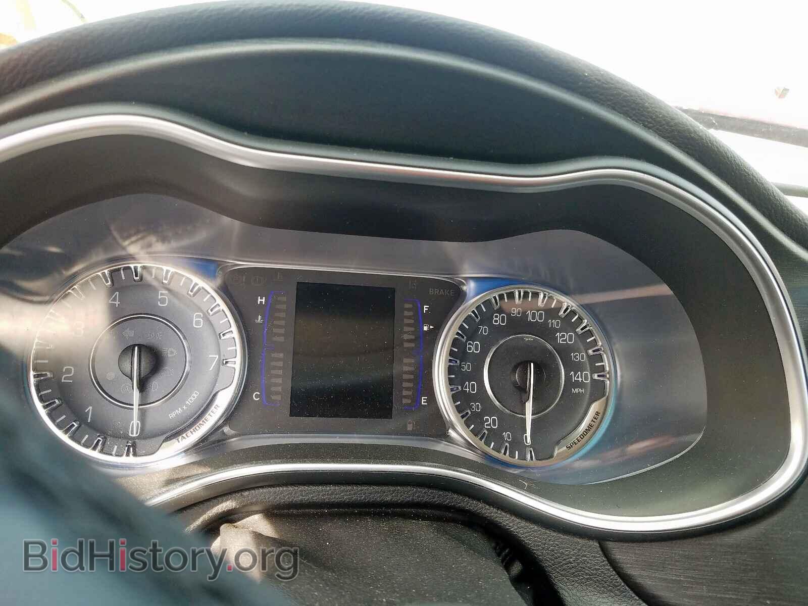 2015 CHRYSLER 200 - VIN: 1C3CCCAB5FN734221 - Фото 8