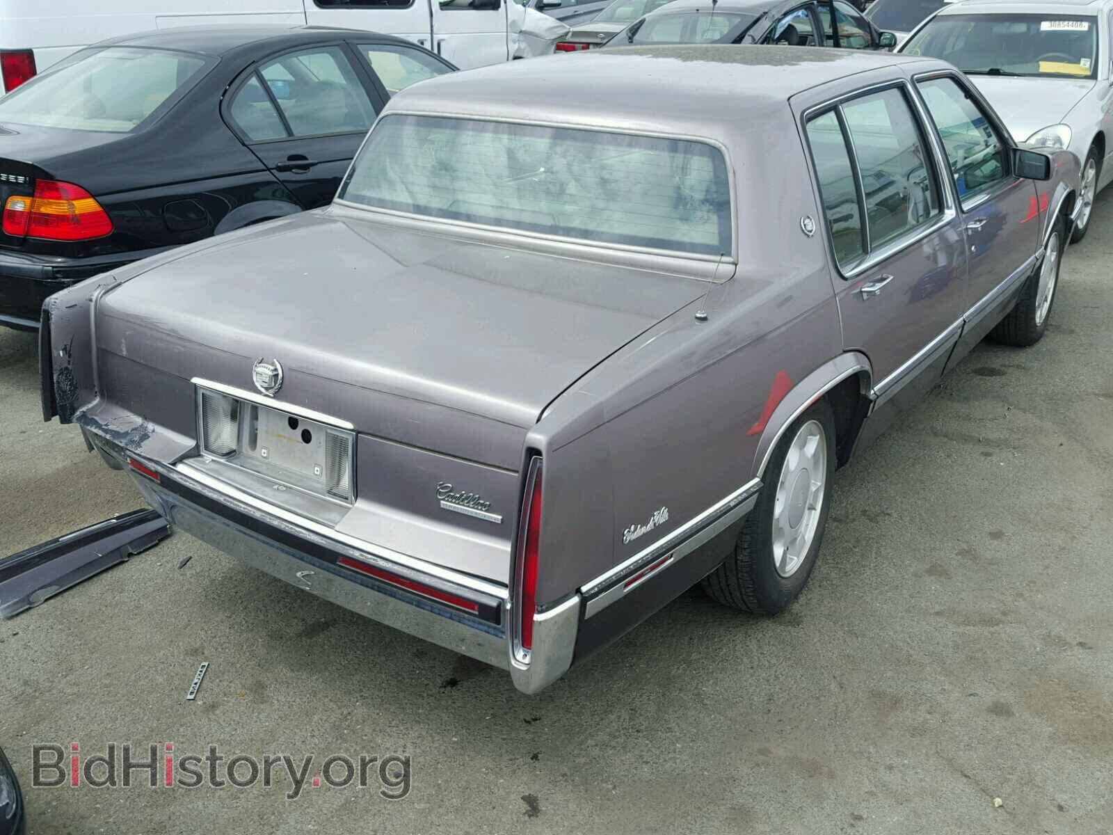1992 CADILLAC DEVILLE - VIN: 1G6CD53B8N4251413 - Photo 4