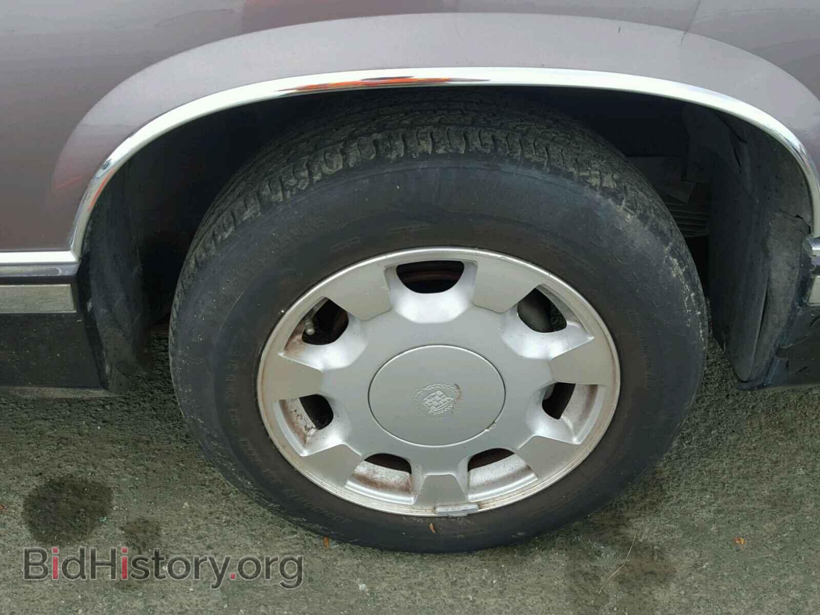 1992 CADILLAC DEVILLE - VIN: 1G6CD53B8N4251413 - Photo 9