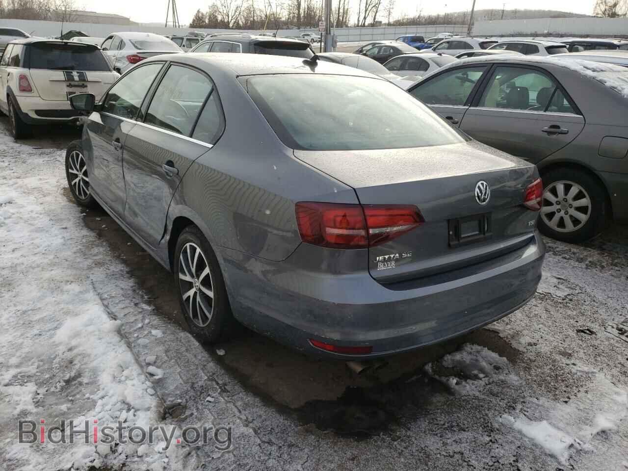 2017 VOLKSWAGEN JETTA - VIN: 3VWDB7AJ1HM291948 - Фото 3