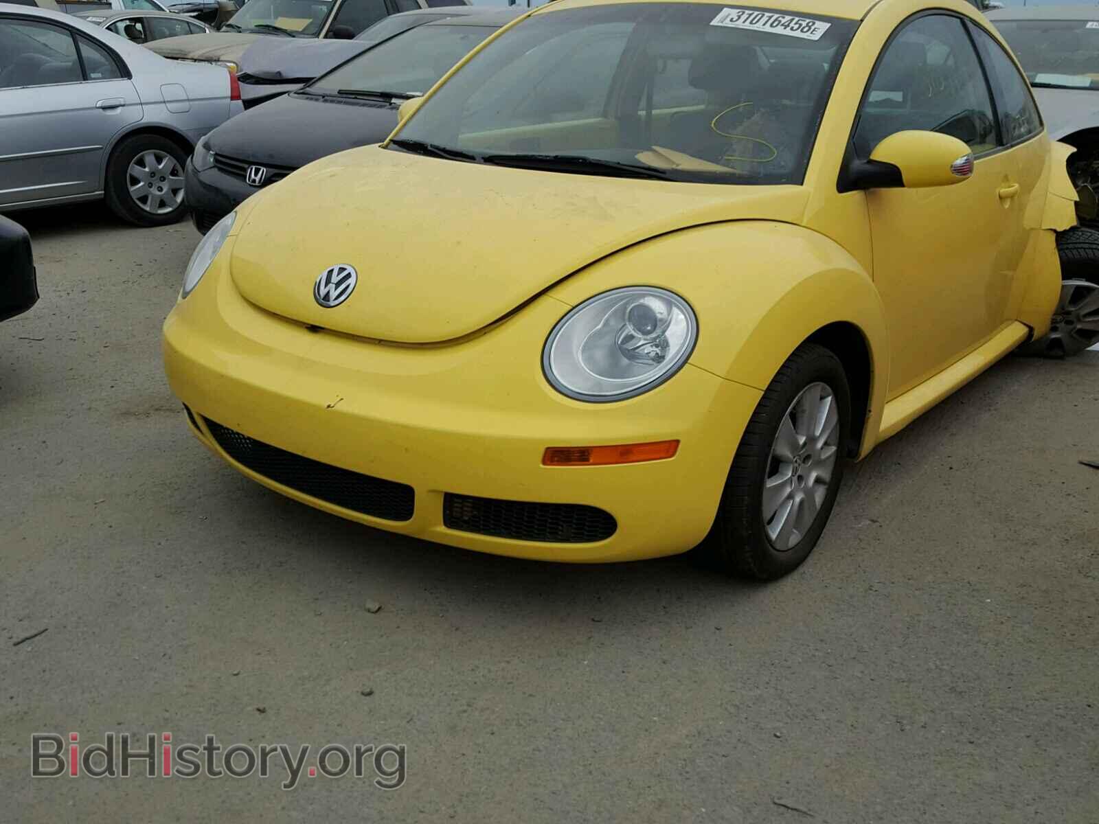 2008 VOLKSWAGEN BEETLE - VIN: 3VWPG31C08M520676 - Фото 2