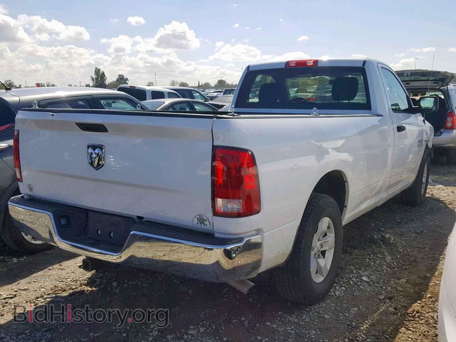 2017 RAM 1500 ST - VIN: 3C6JR6DTXHG795574 - Фото 4