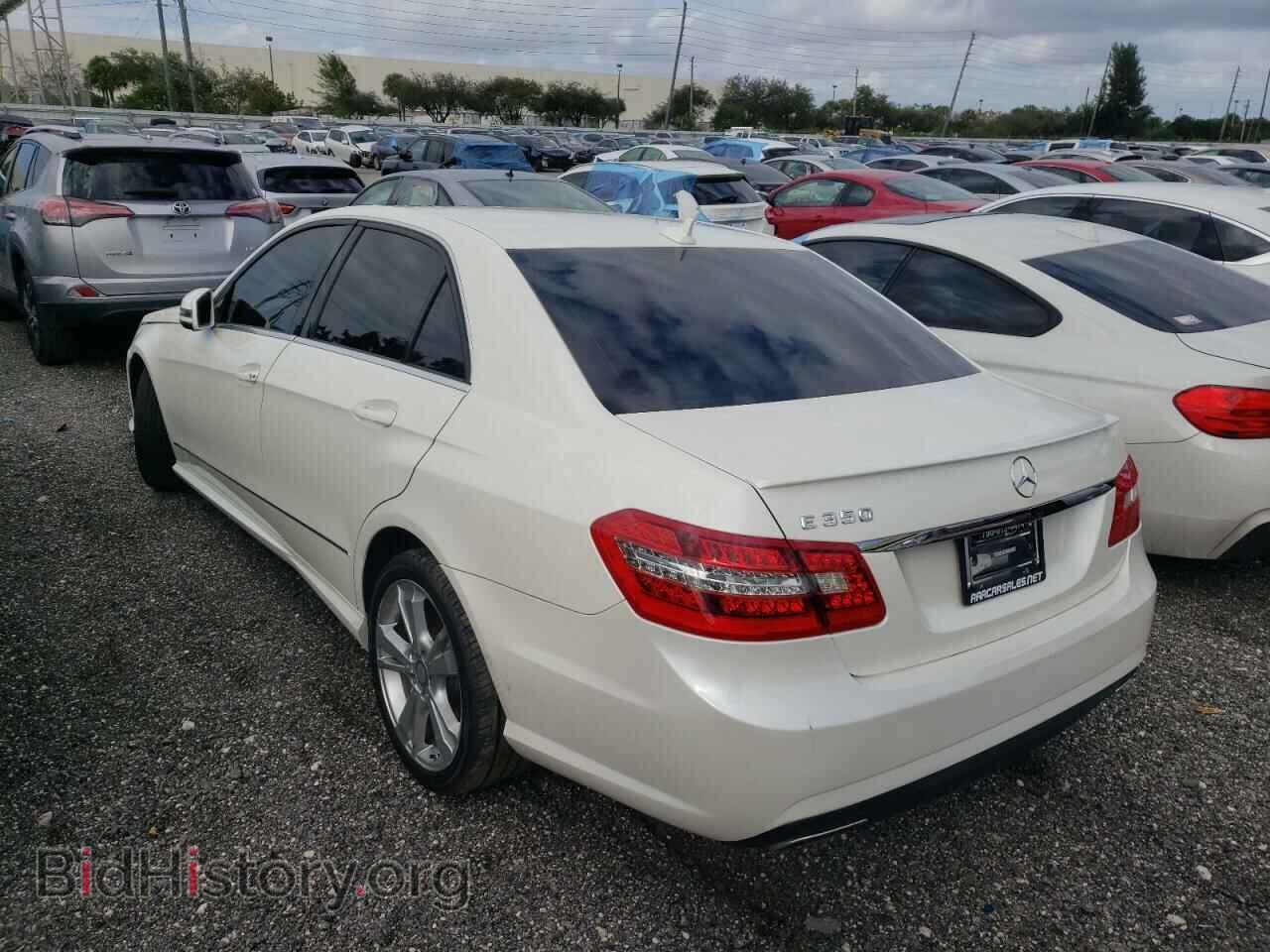 2013 MERCEDES-BENZ E-CLASS - VIN: WDDHF5KB8DA772958 - Фото 3