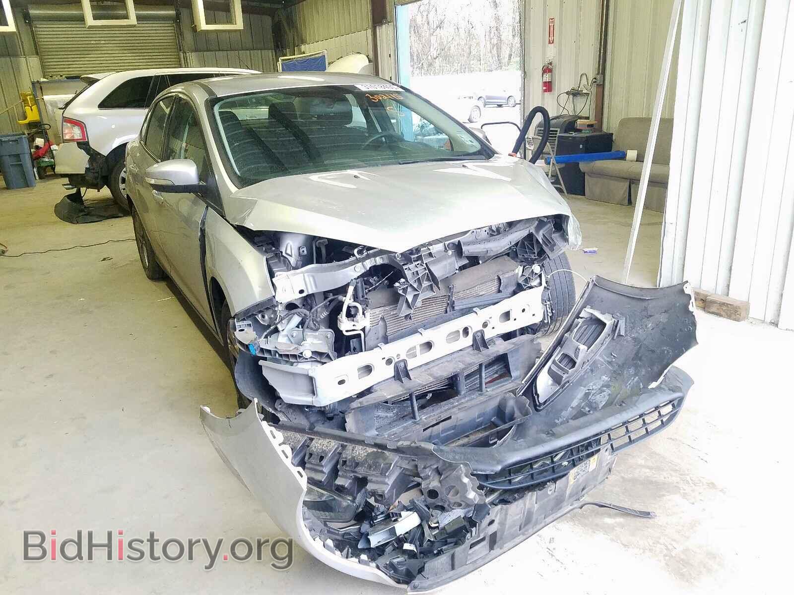 Photo 1FADP3F25GL302115 - FORD FOCUS 2016