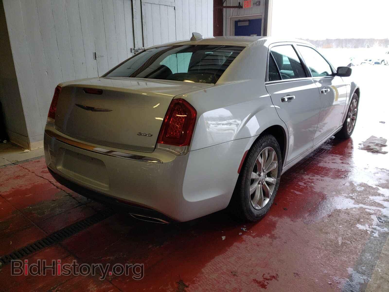 2020 CHRYSLER 300 - VIN: 2C3CCAKG7LH146193 - Фото 4